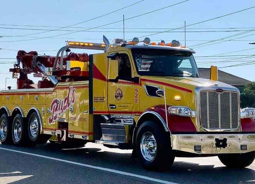Heavy wrecker